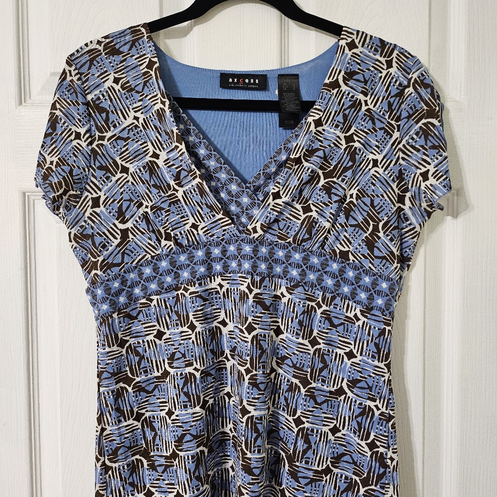 Stylish Blue and Brown Patterned Blouse